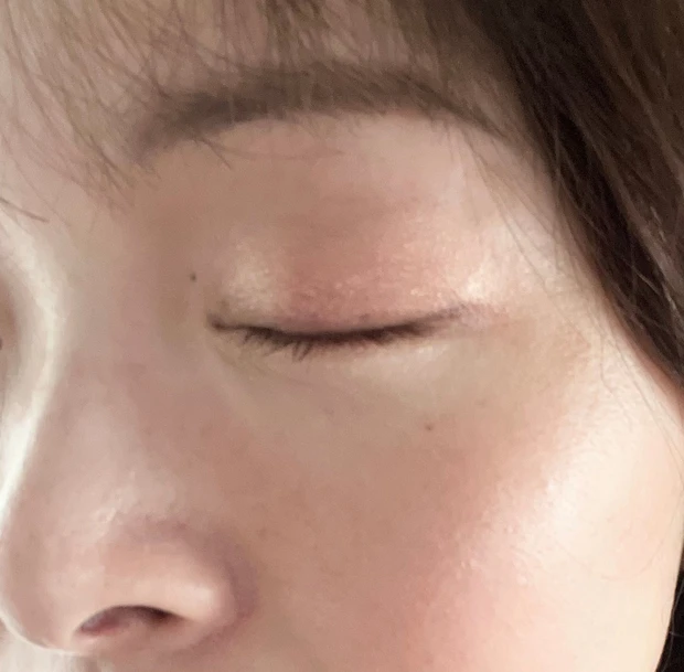 【エタンセルアルモニーアイズ02】夏にぴったり！上品ラメ×透けオレンジで簡単こなれEye♡_3_2