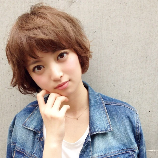 ボブをもっとキュートに愛らしく❤ ３Dカラーで作るウェーブボブ