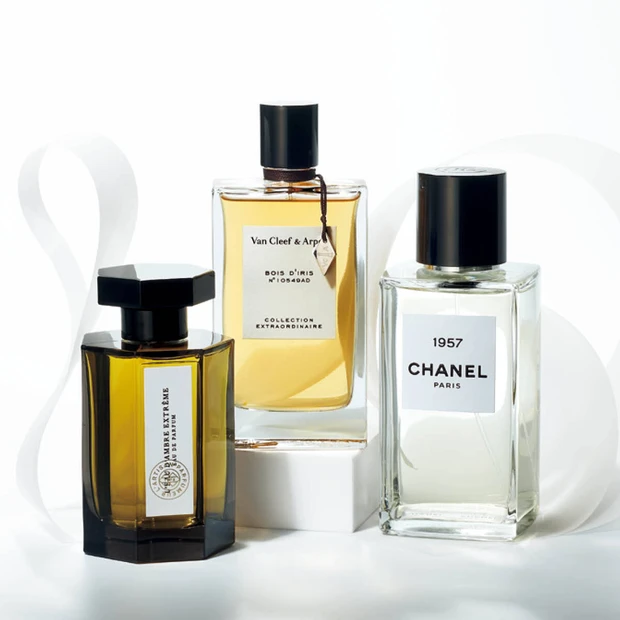 【石井美保さんの香水】「レ ゼクスクルジフ ドゥ シャネル」の名香ほか愛用品をご紹介！