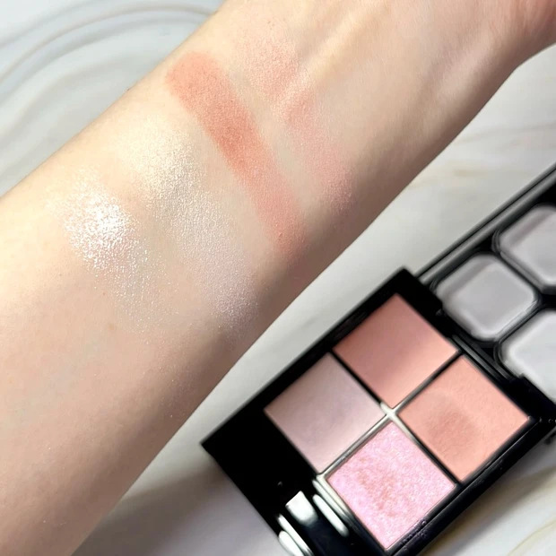 KATE　ケイト　ポッピングシルエットシャドウ　限定色　EX-5「コットンピンクポップ」　スウォッチ