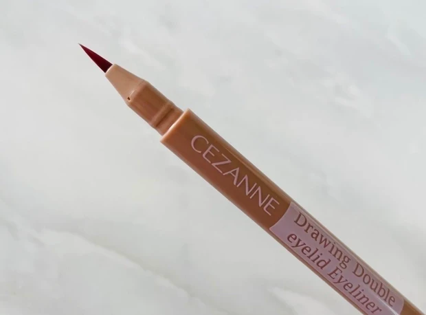 セザンヌ 描くふたえアイライナー 涙袋ライナー