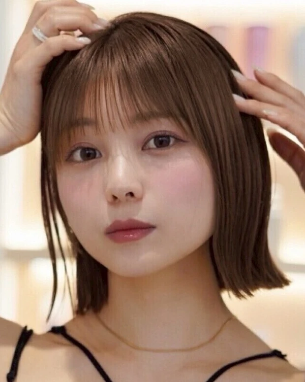 秋におすすめの髪型 シンプルおしゃれなワンレンボブ