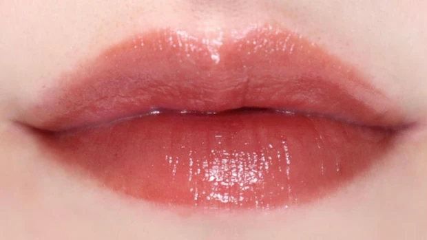 06 ピンクベージュ