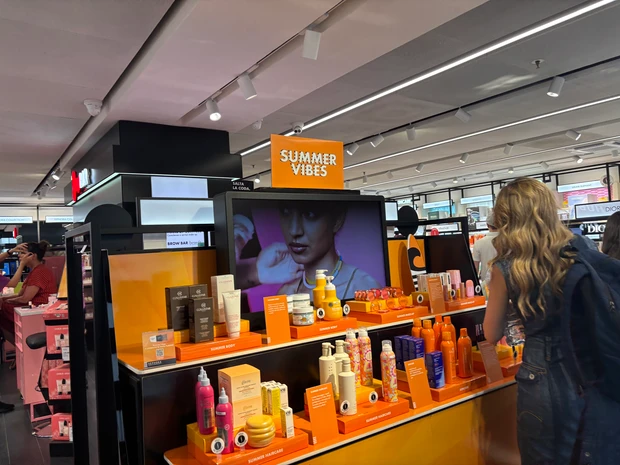 イタリア・ローマでコスメ探し♡③_2