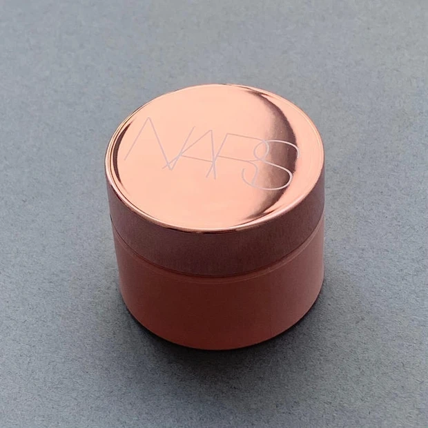 NARS オーガズム リップマスク、パッケージ