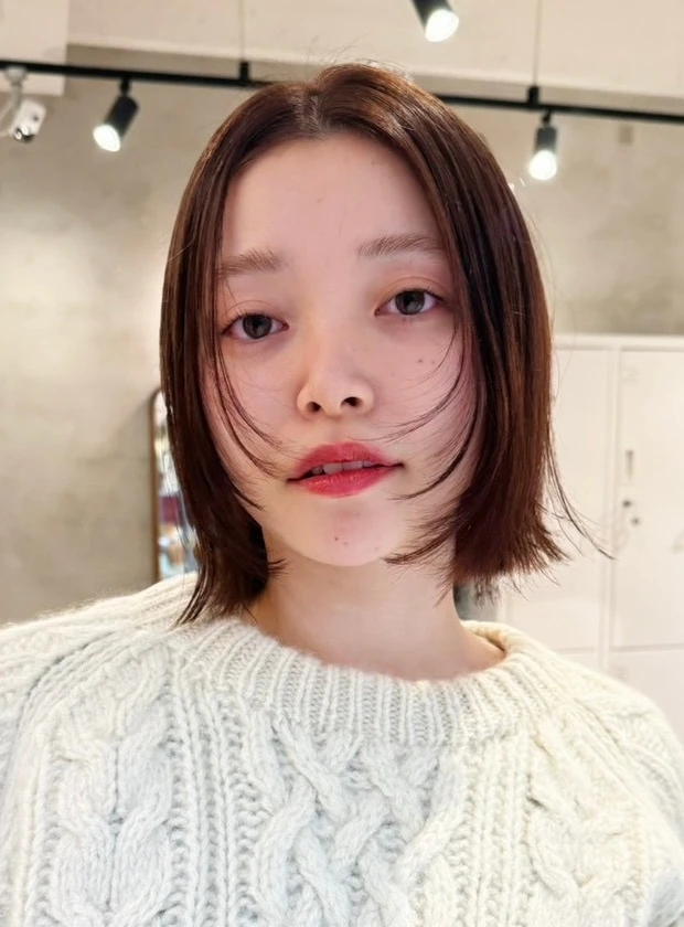 髪型　レイヤーボブ　ミニボブ　大人に似合う髪型　スタイリング