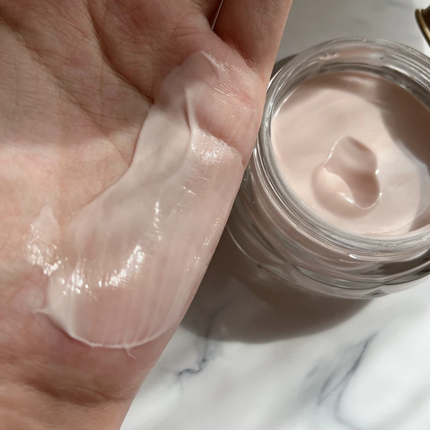 自分へのご褒美に諭吉クリーム！ナチュラル派にも嬉しいSABONでふっくら肌へ導く【ローズソフトクリーム】_4