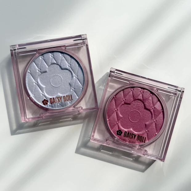 チーク・デイジードール パウダー ブラッシュ ブルーム07＆21