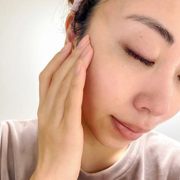 ごわつきが気になる“敏感肌”でも使える！ピーリングジェル「ロゼット オフロゴマージュ」_3