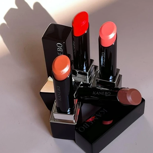 【4位】【春コスメ2024】カネボウの新作リップをスウォッチ！ 発売前からSNSで話題の美粘膜リップの魅力は？