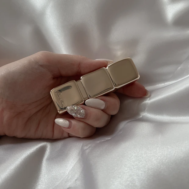 【MAQUIAインフルエンサーのオッス！推しコス】ゲラン新作ハニーパックティント口紅♡_1_1