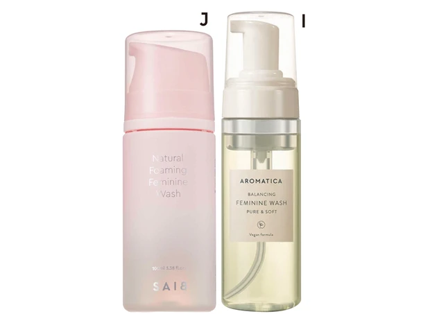 Iアロマティカ ピュア＆ソフト 女性清潔剤 170ml／編集部私物　Jセイブ・ナチュラル・フォーミング・フェミニンウォッシュ 100ml￥3190／UPPER HOUSE