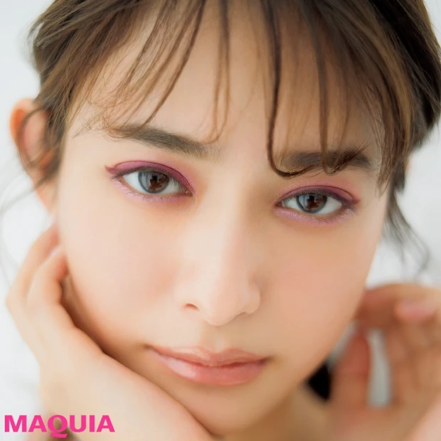 憂いのあるピンクグラデアイが主役！ 河北裕介さんが教える洒落感・好バラン…