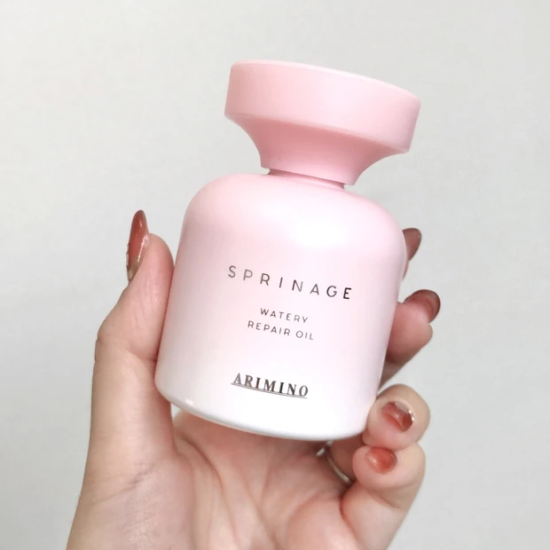 スプリナージュ ウォータリー リペアオイルをレビュー|水のように軽い美容室専売ヘアオイル