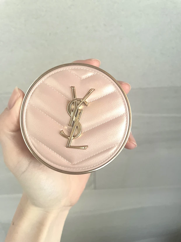 YSL ラディアント タッチ グロウパクト