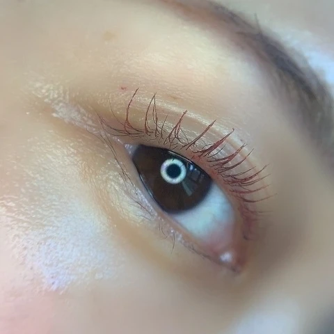 私の偏愛コスメ▶おしゃれな目元、抜け感重視!【カラーマスカラ】塗りやすさ・仕上がり・コスパなど、カラー別におすすめをご紹介!_9_2