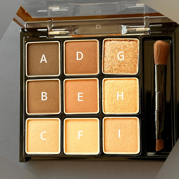 ケイト アイブロウマニア パレット