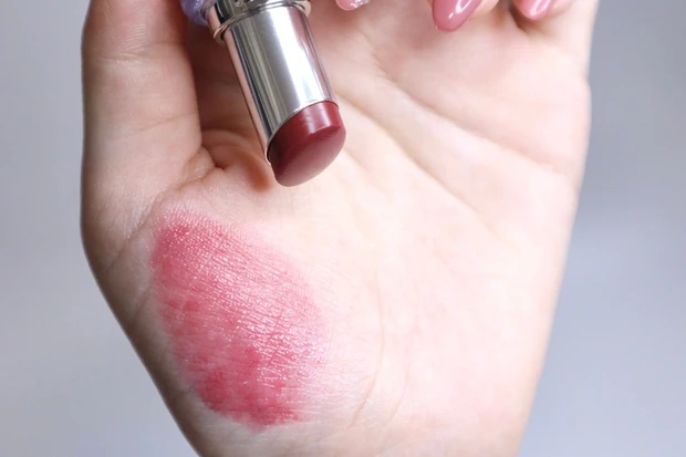 Laka(ラカ) ボンディンググロウリップスティック 207 スウォッチ