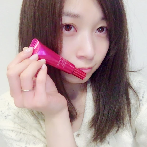 敏感肌の方にもオススメ!すぐにハリを感じられるアイクリーム!