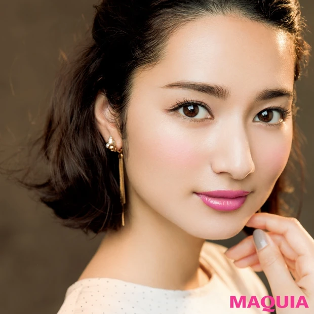 アフター7のデートは、青みピンクリップのちょい足しでモテ度UP！