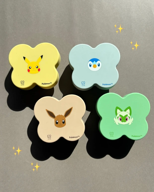 uka スカルプブラシ ポケモンケンザン ピカチュウ・イーブイ・ポッチャマ・ニャオハ 各￥3190