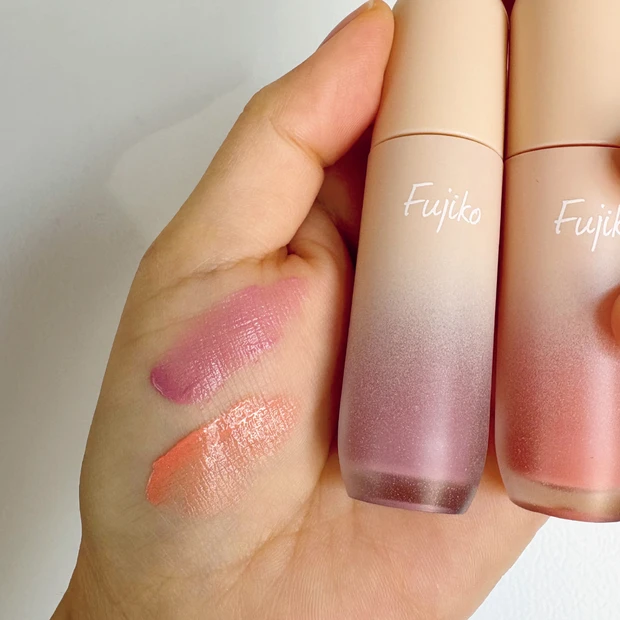 【Fujiko(フジコ)】リキッドチークの人気色は? メロメロチーク&水彩チークをスウォッチ_3