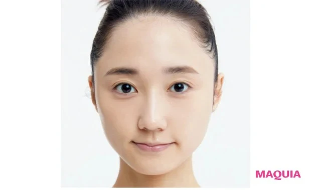 こんなときどうしたらいい? 肌作りのお悩みを解決!_Q 毛穴にファンデーションが落ちて目立つ。解決策は?_A 毛穴用下地で毛穴をフラットに整えてからファンデーションを