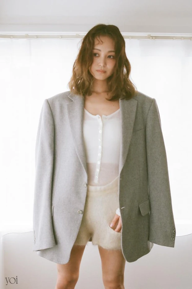 舞空瞳 宝塚歌劇団 星組 娘役トップ インタビュー ファッション