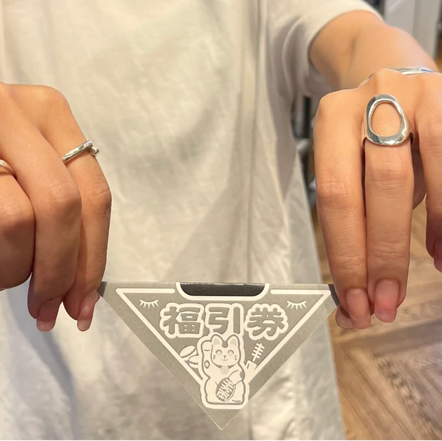 【UZU×ピエールエルメ】コラボレーションカフェが丸の内で開催中!UZUモテマスカラが4年ぶりのアップデート!記念したカフェの来場者特典が太っ腹すぎるので、ぜひ条件をクリアしてくじ引きに参加してきて!_3
