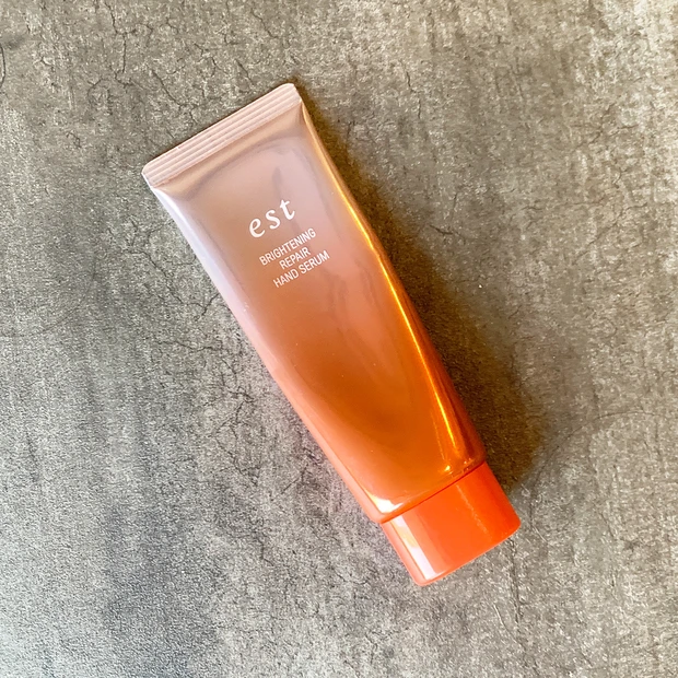 エスト ブライトニング リペア ハンドセラム　メンズ美容　ポーチの中身