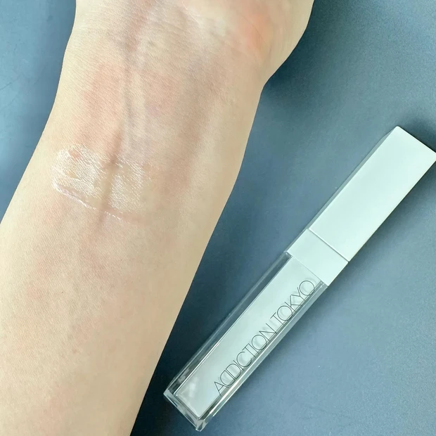 アディクション_春コスメ2024_リップ セラム_スウォッチ