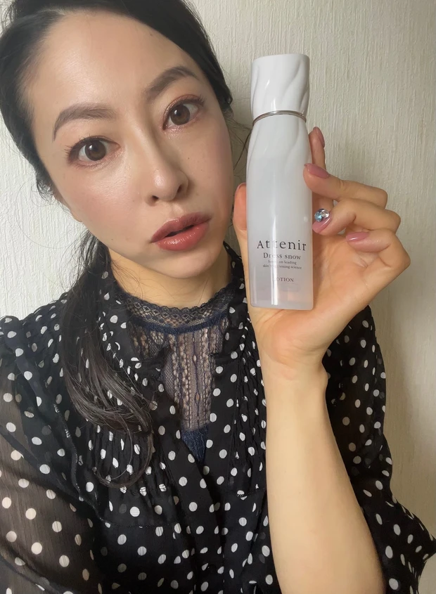 【美白&シワ改善のW効果】エイジングケアを始めるなら『肌』作りから♡気品漂う透明感のハリ肌を目指せ!【ドレススノー ローション】_2