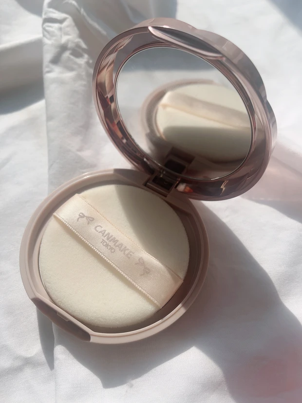 【CANMAKEマシュマロフィニッシュパウダー】プチプラとは思えない使い勝手の良さに感動！この夏はマシュマロフィニッシュパウダーでふわふわマシュマロ美肌を楽しもう！_2_1