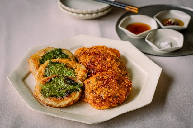 新じゃがいも　レシピ　ワタナベマキ　ツナとじゃがいものチヂミ、キムチとじゃがいものチヂミの2種