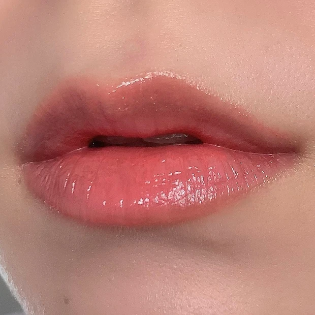 クレ・ド・ポー ボーテ ルージュアレーブル ブリアン 212 Knockout Nectar