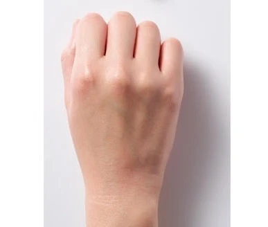 【ロングUVA対応日焼け止め】アスタリフト D-UVシールド トーンアップ ローズの仕上がり