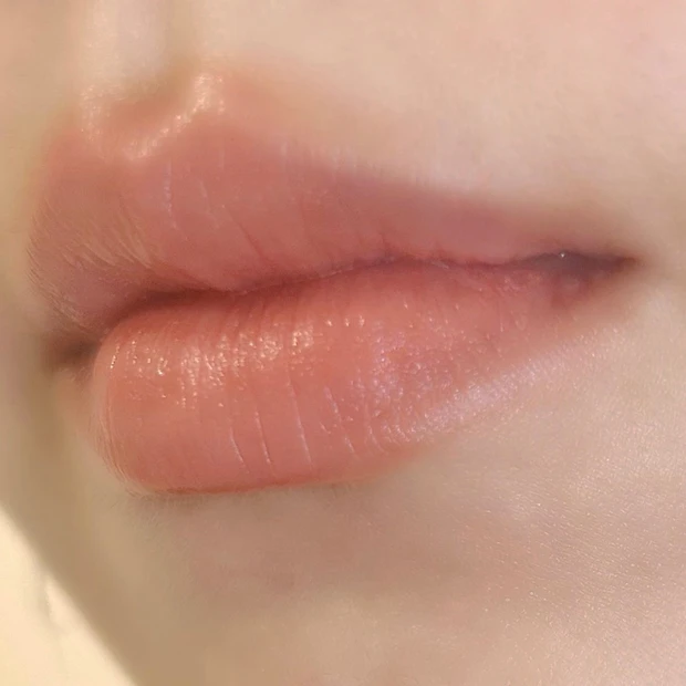 【4月新作】イエベ春さんに捧ぐ直球コーラルオレンジ！KANEBO限定リップをスウォッチ_3