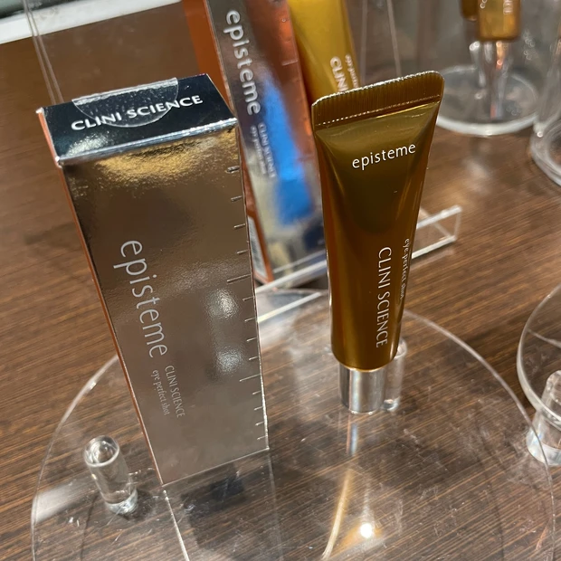 MAQUIAサロン episteme(エピステーム)