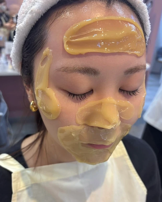 美肌の人がやる施術♡ マツヤニパック！_2