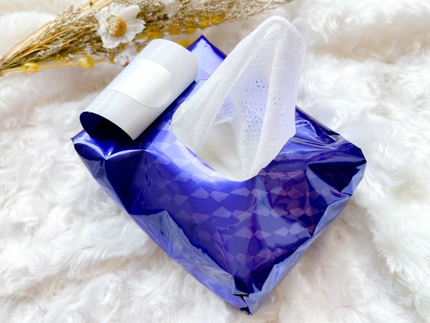 【夏の汗ケア】年齢とともに減少する甘い香りの成分を配合したシートで、快適に過ごそっ♩デオコ_3