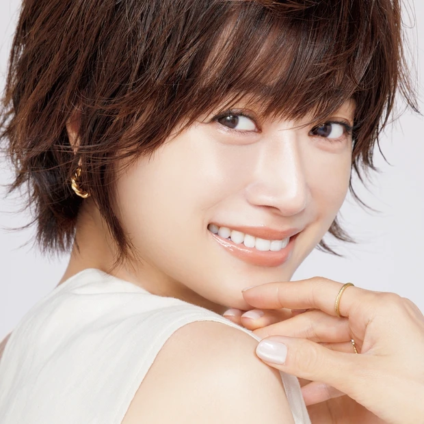 ヨンアさんの美肌STORY「年齢には抗わないけれど肌トラブルは見逃しませ…