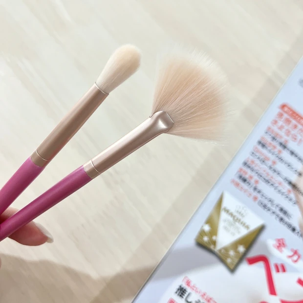 【MAQUIA8月号】プロ級メイクが仕上がる優秀ブラシに注目！ブラシの使い方&今月号の魅力をお届け_3_1