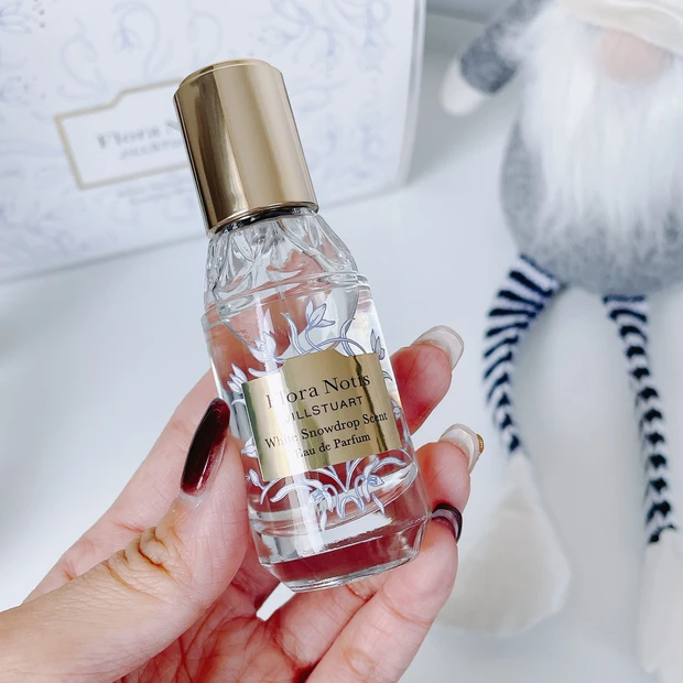 フローラノーティスジルスチュアート クリスマスコフレ 2024 スノードロップ