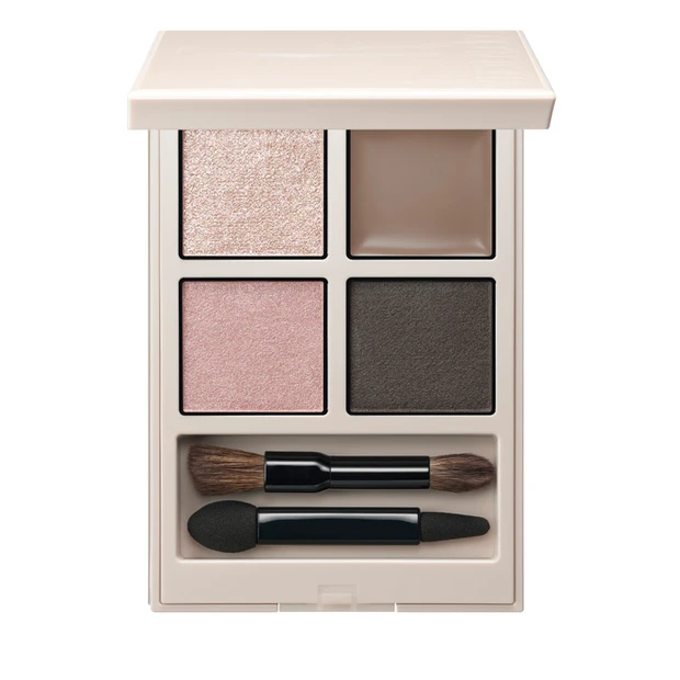 ザ アイシャドウ パレット ＋ “サイレンスト セレニティ”