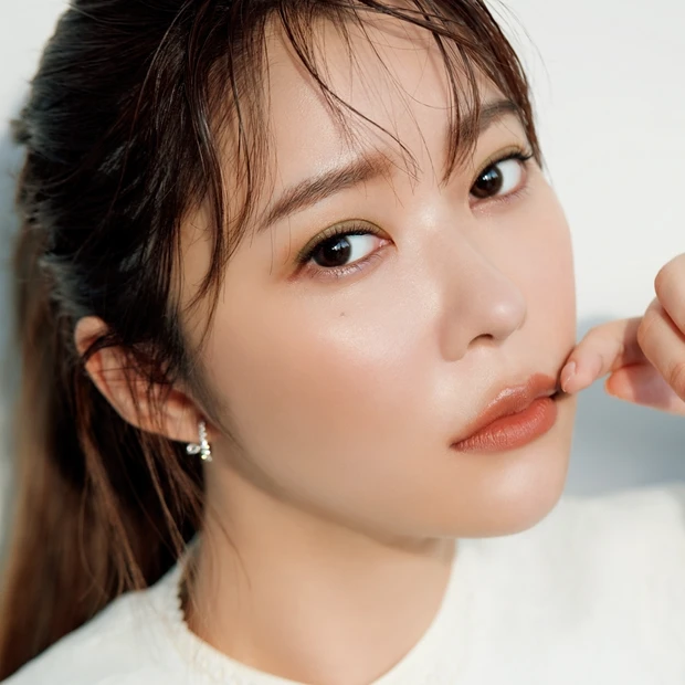 指原莉乃さんの“推し”アイメイクアイテムを公開！ 持っているだけでアガる…