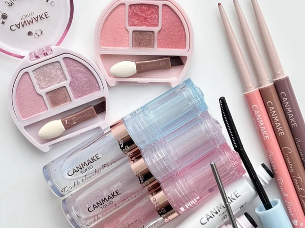 【春コスメ2026】キャンメイクの新作＆限定復刻カラーをスウォッチ！ 注目は新登場のリッププランパー