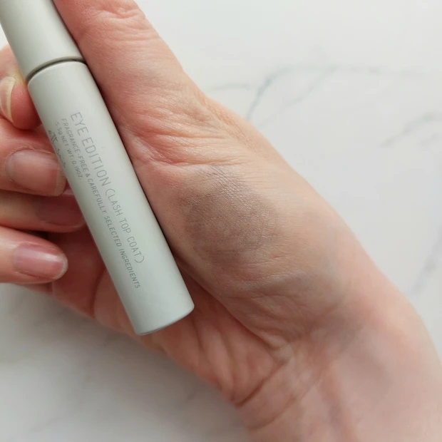 エテュセ ラッシュトップコート スウォッチ