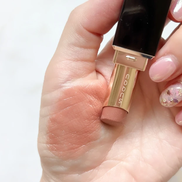 suqqu リップ　イエベ