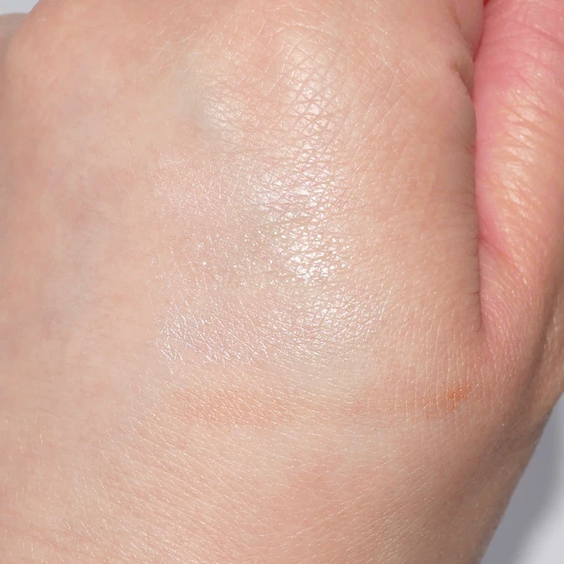 キャンメイク(CANMAKE)プランぷくコーデアイズ 01 アプリコットプランぷく　スウォッチ