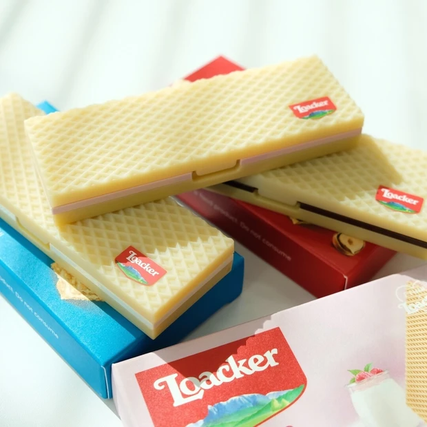 ローカー プレイカラーアイズミニ